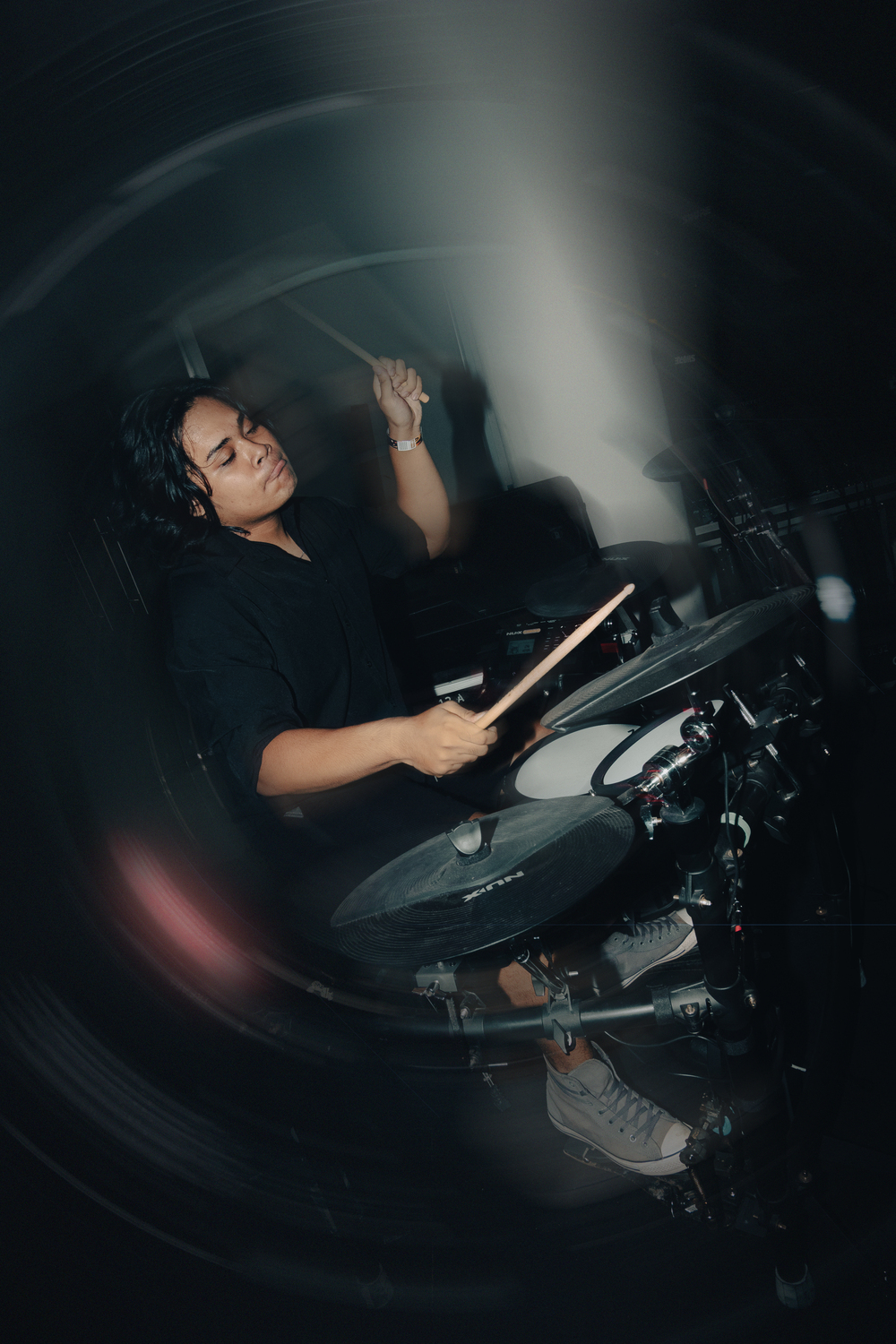 Damar drummer Gassandra tampil live